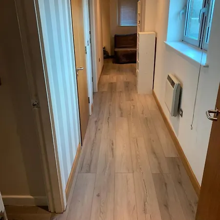 2 Bed Duplex, Close To Millennium Square Apartment Leeds (West Yorkshire)