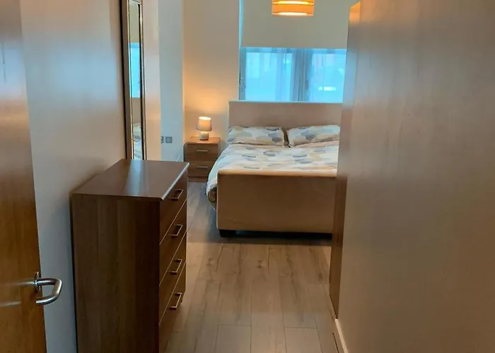 2 Bed Duplex, Close To Millennium Square * Leeds (West Yorkshire)