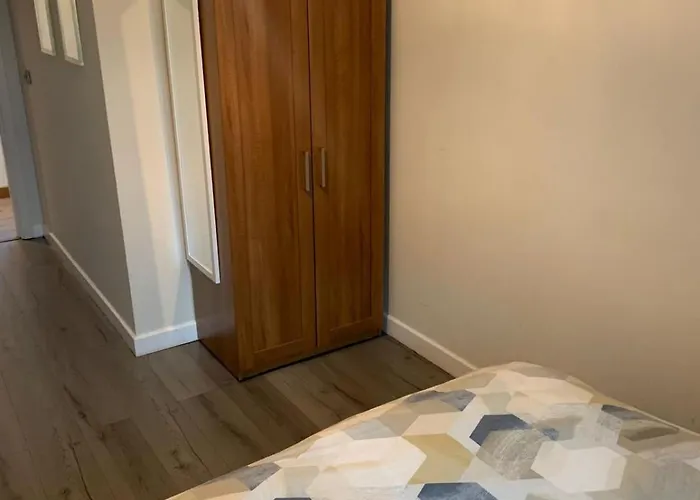 2 Bed Duplex, Close To Millennium Square * Leeds (West Yorkshire)